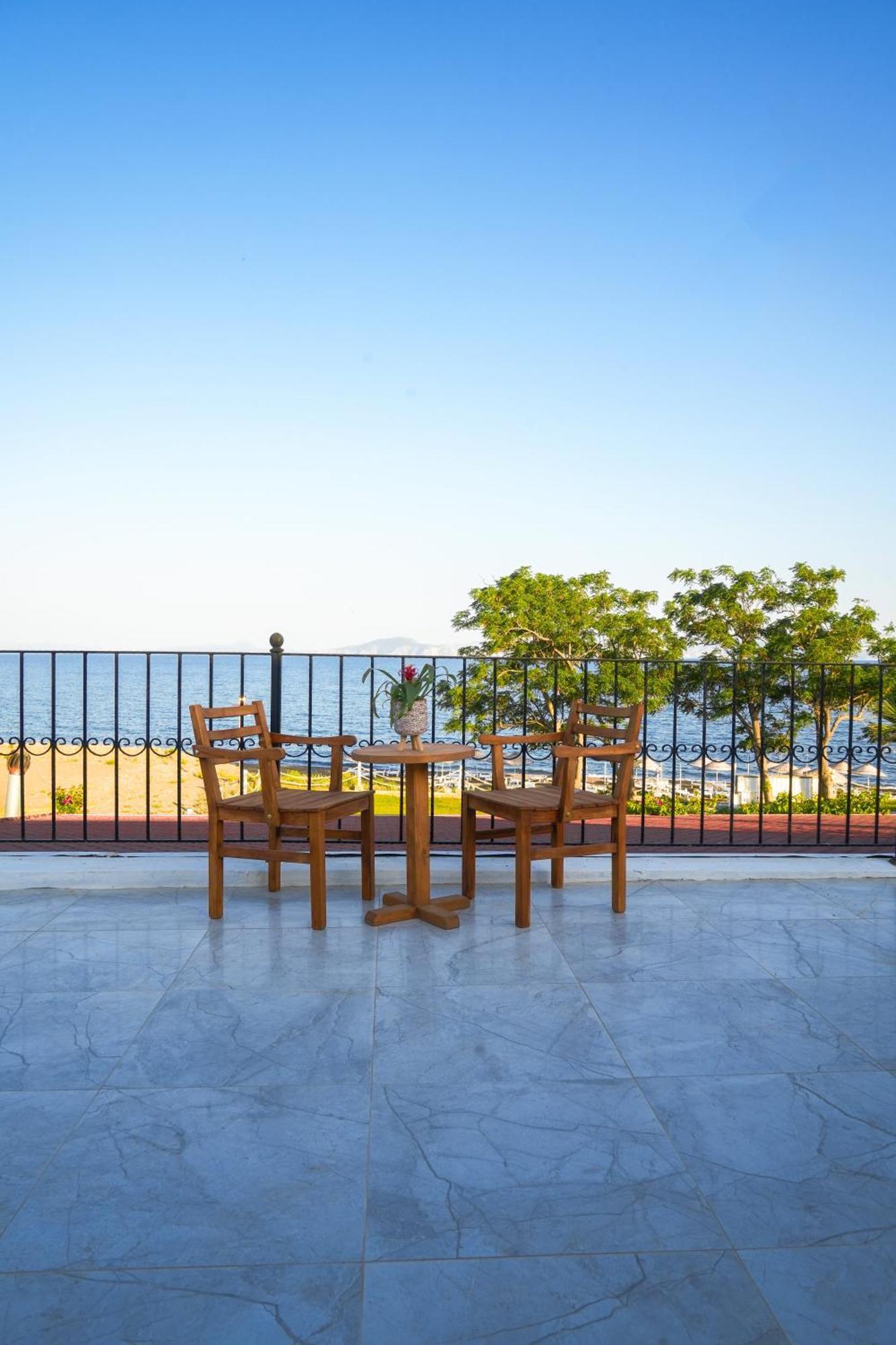 Feri Surf Club Hotel Datça Kültér fotó