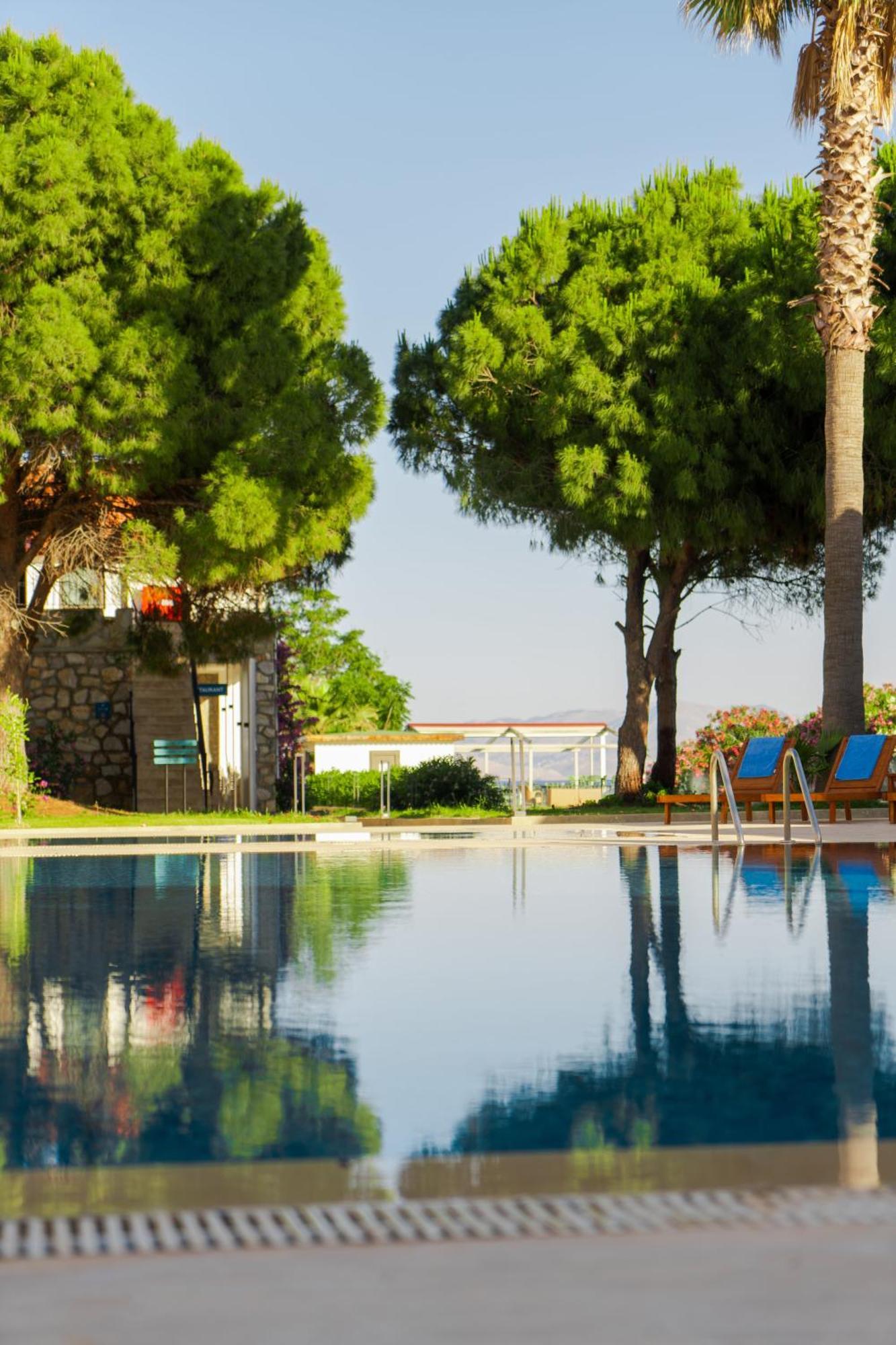 Feri Surf Club Hotel Datça Kültér fotó